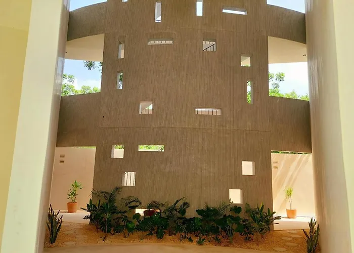 Ango By Zen Aparthotel